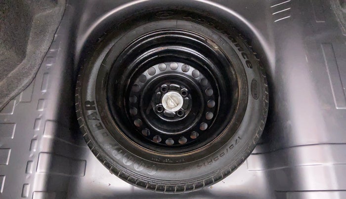 2014 Honda Amaze 1.2 SMT I VTEC, Petrol, Manual, 1,46,858 km, Spare Tyre