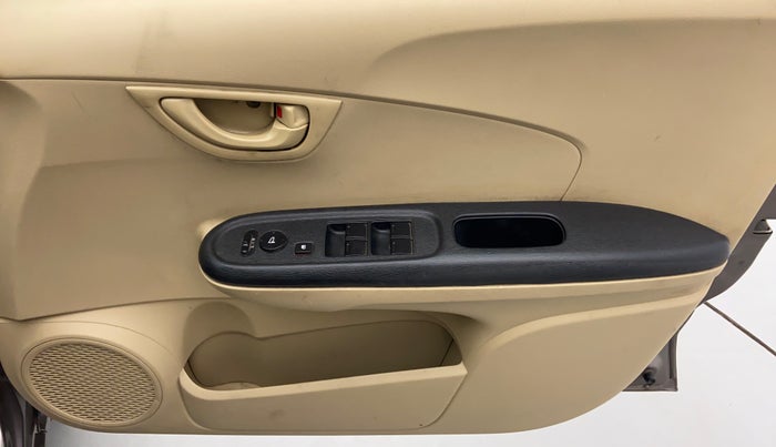 2014 Honda Amaze 1.2 SMT I VTEC, Petrol, Manual, 1,46,858 km, Driver Side Door Panels Control