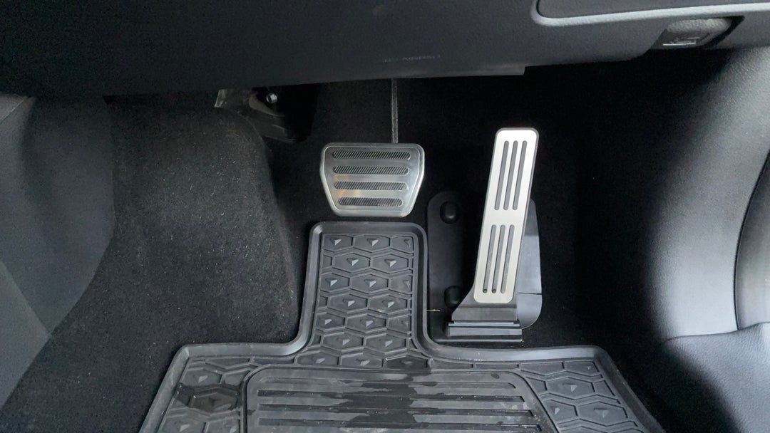 Pedals and Footmat
