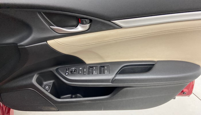 2019 Honda Civic 1.8L I-VTEC VX CVT, Petrol, Automatic, 29,897 km, Driver Side Door Panels Control