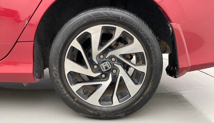 2019 Honda Civic 1.8L I-VTEC VX CVT, Petrol, Automatic, 29,897 km, Left Rear Wheel