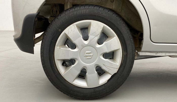2015 Maruti Alto K10 VXI P, Petrol, Manual, 42,485 km, Right Rear Wheel