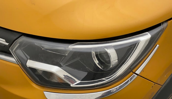 2019 Renault TRIBER RXZ, Petrol, Manual, 59,503 km, Left headlight - Minor scratches