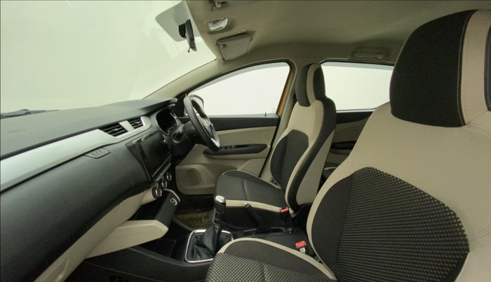 2019 Renault TRIBER RXZ, Petrol, Manual, 59,503 km, Right Side Front Door Cabin