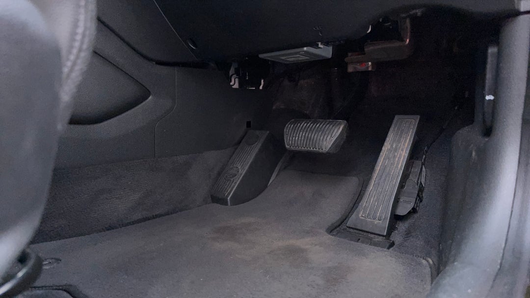 Pedals and Footmat