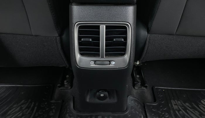 2019 Hyundai Verna 1.6 SX VTVT, Petrol, Manual, 4,271 km, Rear AC Vents