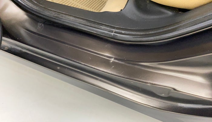 2015 Honda City 1.5L I-VTEC V MT, Petrol, Manual, 36,620 km, Left running board - Minor scratches