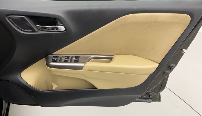 2015 Honda City 1.5L I-VTEC V MT, Petrol, Manual, 36,620 km, Driver Side Door Panels Control