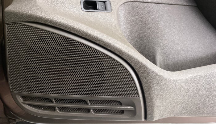 2015 Volkswagen Vento HIGHLINE 1.2 TSI AT, Petrol, Automatic, 62,250 km, Speaker