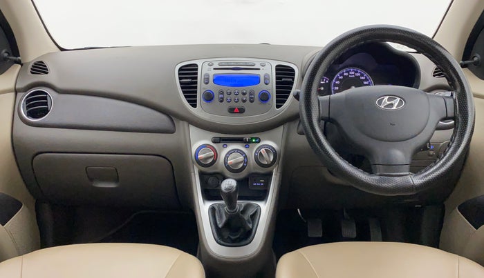 2016 Hyundai i10 SPORTZ 1.1, Petrol, Manual, 31,355 km, Dashboard