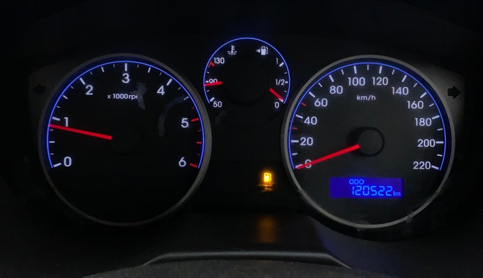 2013 Hyundai i20 SPORTZ 1.4 CRDI, Diesel, Manual, 1,20,605 km, Odometer Image