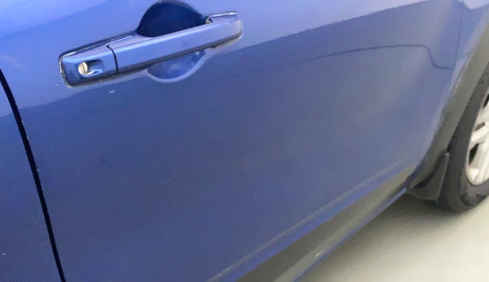 2019 Renault TRIBER RXZ, Petrol, Manual, 56,210 km, Driver-side door - Minor scratches