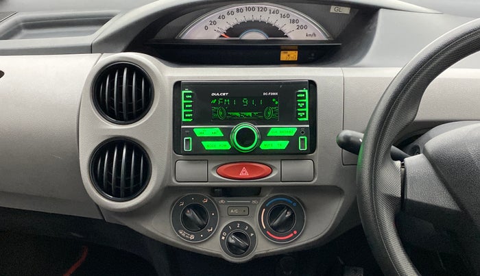 2011 Toyota Etios Liva G, Petrol, Manual, 33,837 km, Air Conditioner