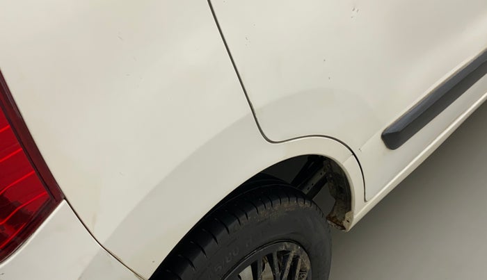 2017 Maruti Wagon R 1.0 LXI CNG, CNG, Manual, 76,538 km, Right quarter panel - Slightly dented