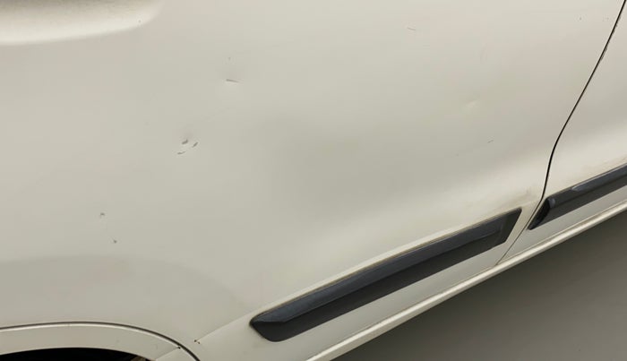 2017 Maruti Wagon R 1.0 LXI CNG, CNG, Manual, 76,538 km, Right rear door - Slightly dented