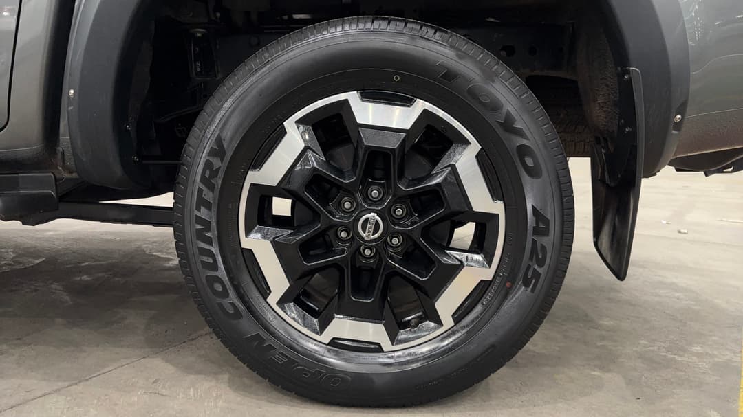 2023 Nissan Navara St-X (4x4) Cloth/no Sunroof, Automatic, 10519 km, Left Rear Wheel