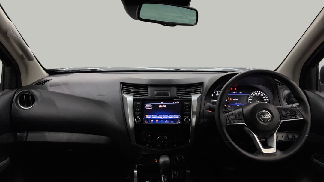 2023 Nissan Navara St-X (4x4) Cloth/no Sunroof, Automatic, 10519 km, Dashboard View