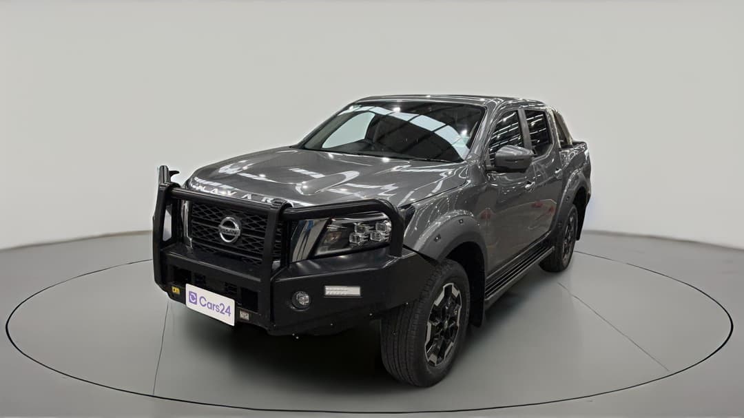 2023 Nissan Navara St-X (4x4) Cloth/no Sunroof, Automatic, 10519 km, Left Front Diagonal (45- Degree) View