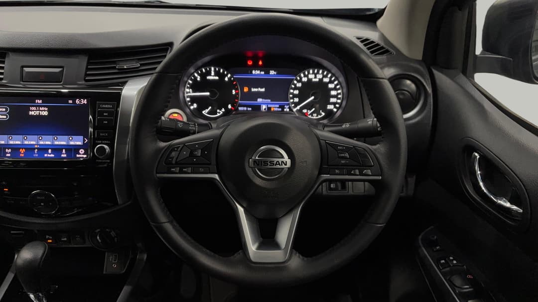 2023 Nissan Navara St-X (4x4) Cloth/no Sunroof, Automatic, 10519 km, Steering Wheel Close-up
