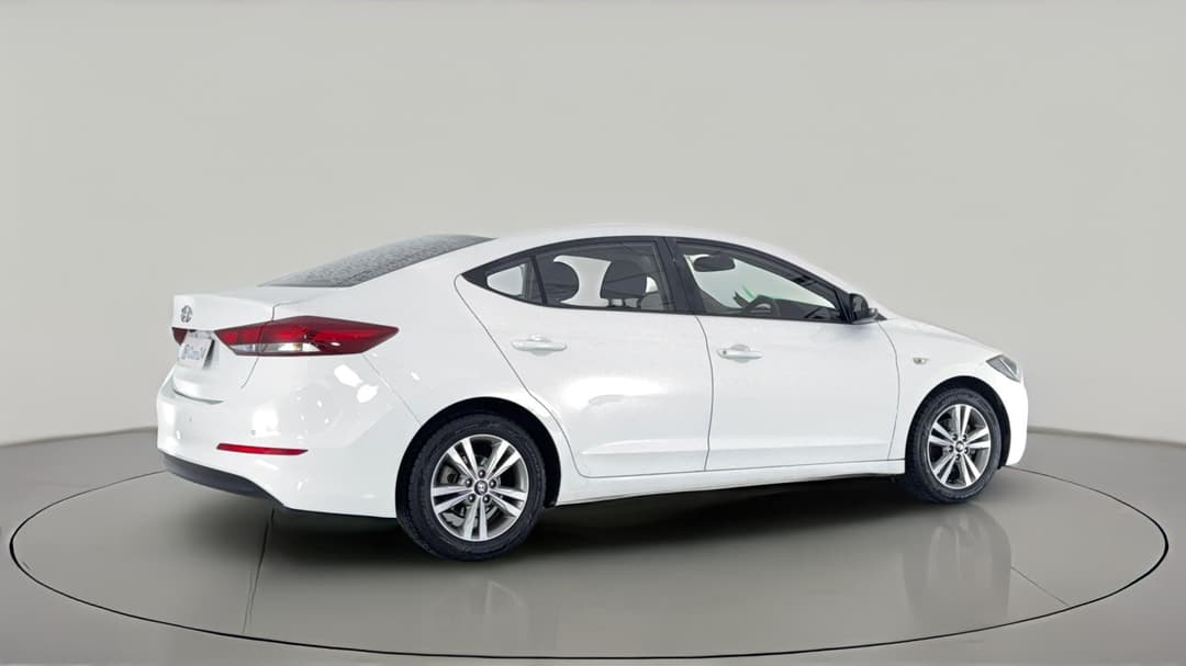 2017 Hyundai Elantra Active 2.0 Mpi, Automatic, 130483 km, Right Back Diagonal (45- Degree) View