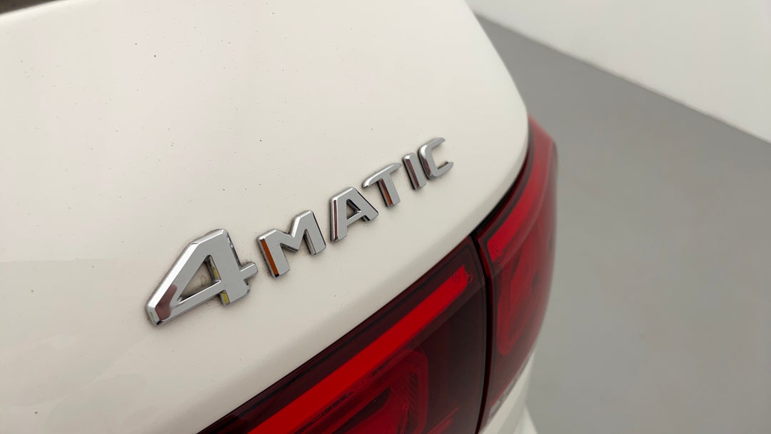 Badge (Boot Right Side)