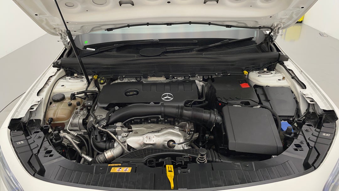 Open Bonnet (Engine)