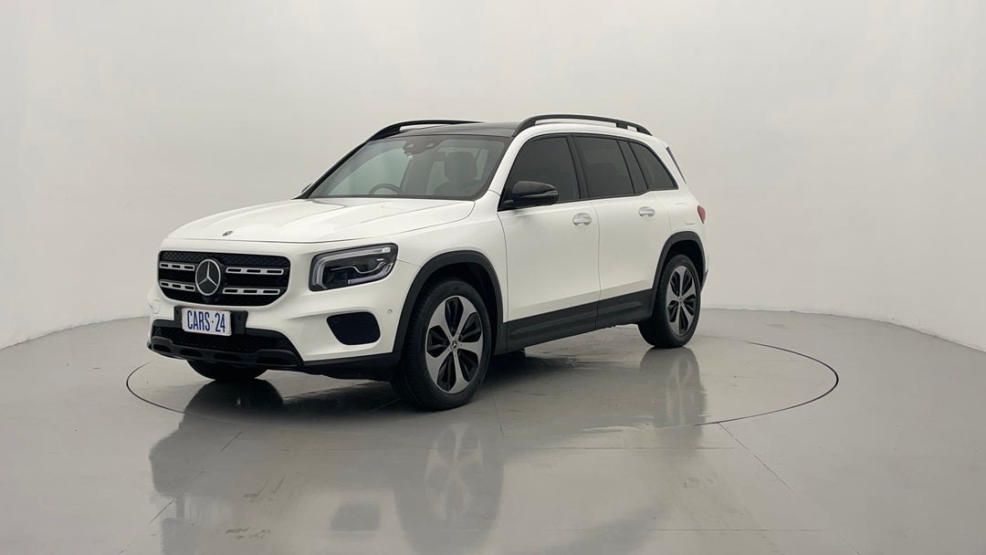 Left Front Diagonal (45- Degree) View