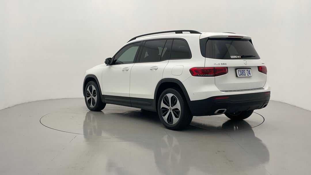 Left Back Diagonal (45- Degree) View