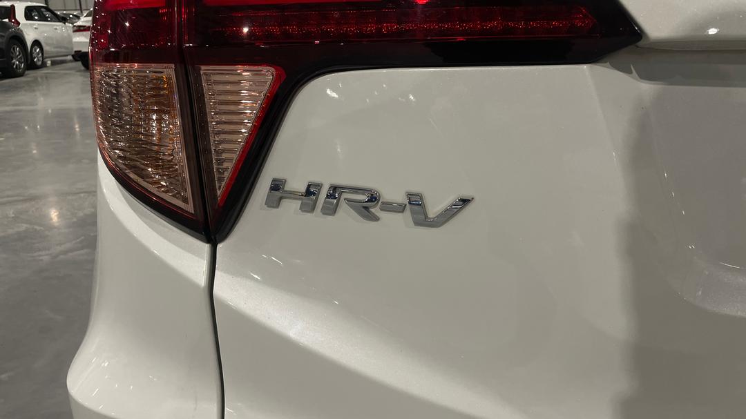 2017 Honda HR-V Vti-l, Automatic, 91076 km, Badge (Boot Left Side)