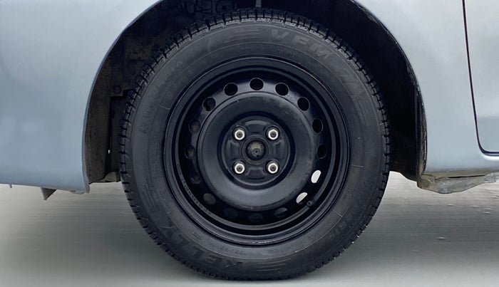 2012 Toyota Etios Liva D 4D GD SP, Diesel, Manual, 1,02,683 km, Left Front Wheel