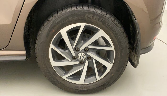 2020 Volkswagen Polo COMFORTLINE PLUS 1.0L MPI, Petrol, Manual, 45,029 km, Left Rear Wheel