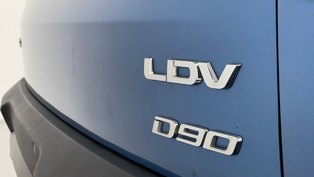 Badge (Boot Right Side)