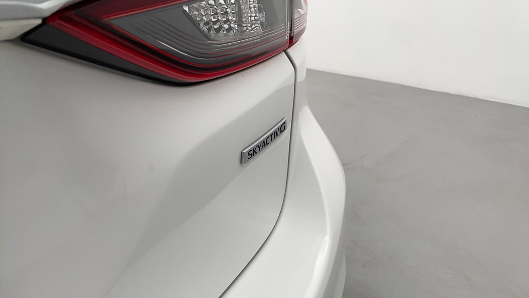 Badge (Boot Right Side)