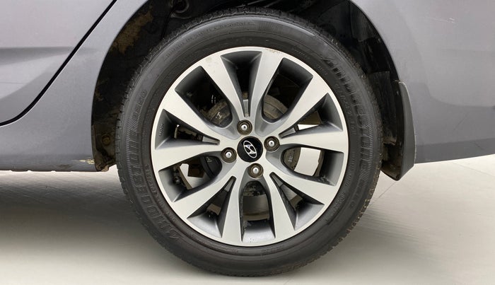 2016 Hyundai Verna FLUIDIC 1.6 SX VTVT, Petrol, Manual, 85,892 km, Left Rear Wheel