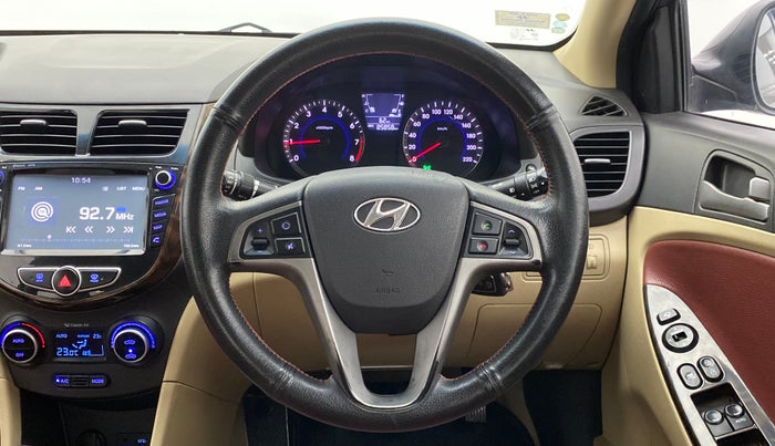 2016 Hyundai Verna FLUIDIC 1.6 SX VTVT, Petrol, Manual, 85,892 km, Steering Wheel Close Up