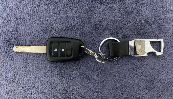 2019 Honda Amaze 1.2 SMT I VTEC, Petrol, Manual, 80,154 km, Key Close Up