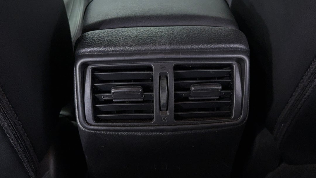 Rear A/C Vent