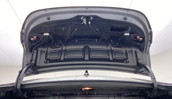 2020 Hyundai Verna S PLUS 1.5 VTVT, Petrol, Manual, 31,552 km, Boot Door Open