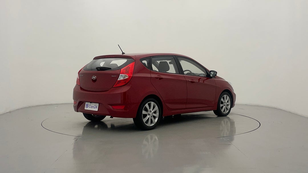 2018 Hyundai Accent Sport, Automatic, 139937 km, Right Back Diagonal (45- Degree) View