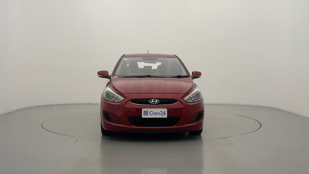 2018 Hyundai Accent Sport, Automatic, 139937 km, Front View