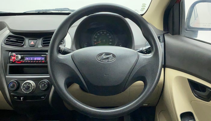 2013 Hyundai Eon ERA +, Petrol, Manual, 92,495 km, Steering Wheel Close Up