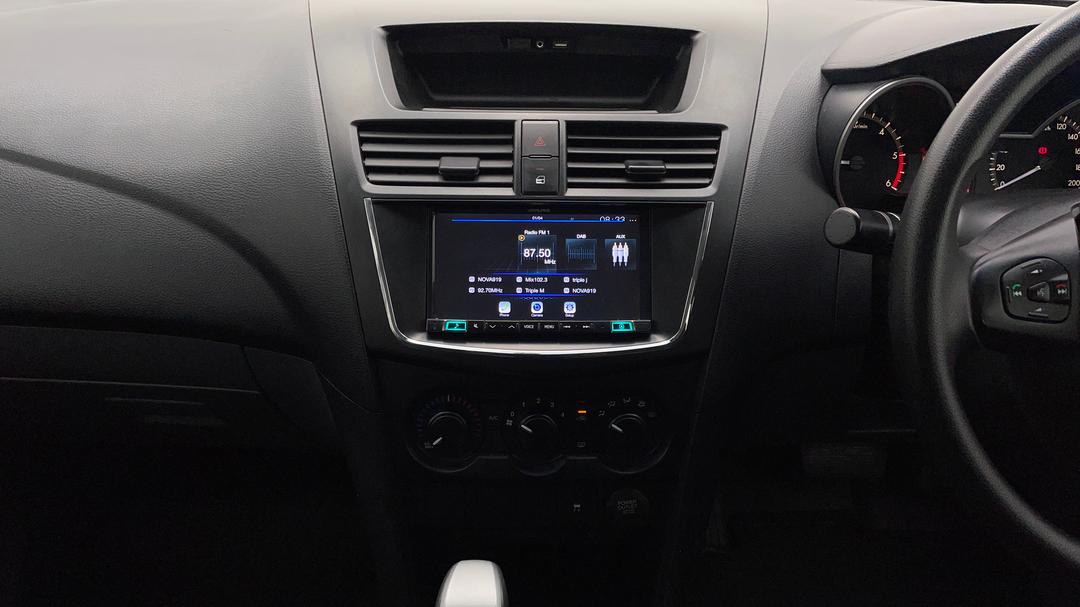 2018 Mazda BT-50 Xt Hi-rider (4x2), Automatic, 103913 km, Center Console