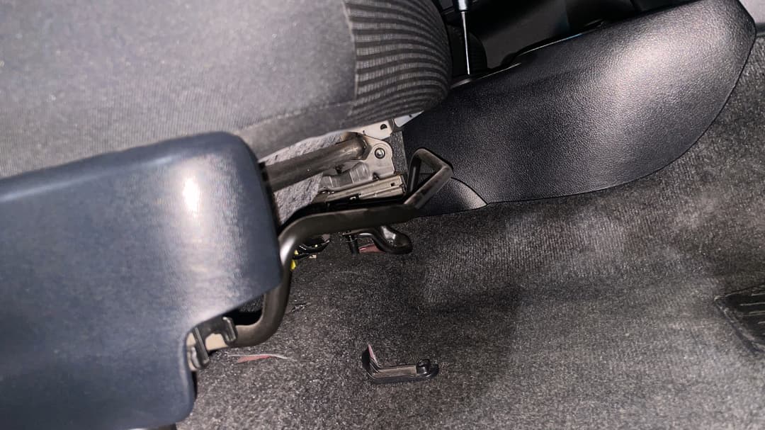 2018 Toyota Yaris Ascent, Automatic, 82558 km, Drivers Side Adjustment Panel