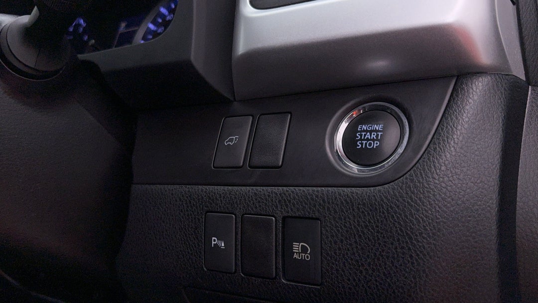 2018 Toyota Kluger Gxl (4x2), Automatic, 113228 km, Utility Switches/Buttons