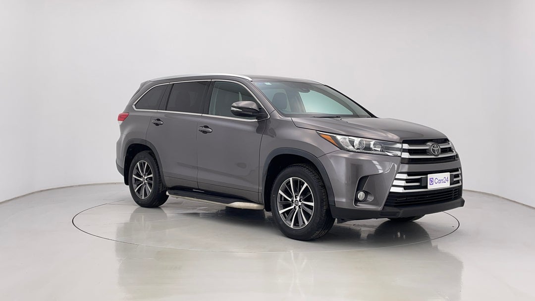 2018 Toyota Kluger Gxl (4x2), Automatic, 113228 km, Right Front Diagonal (45- Degree) View