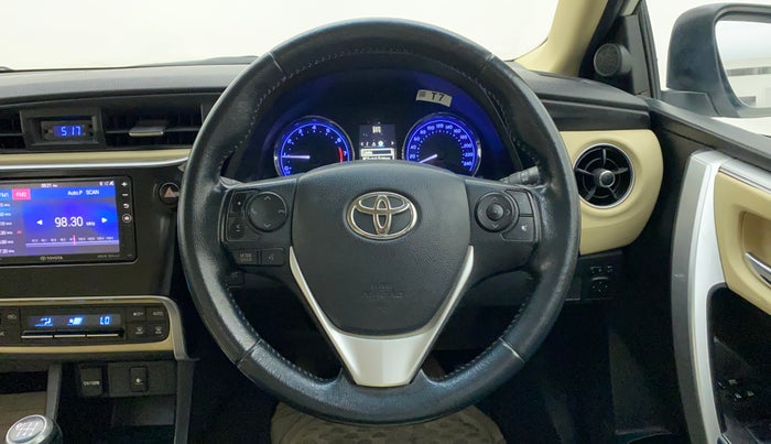2018 Toyota Corolla Altis GL PETROL, Petrol, Manual, 97,088 km, Steering Wheel Close Up