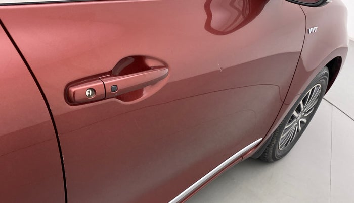 2017 Maruti Dzire ZXI PLUS AMT, Petrol, Automatic, 30,658 km, Driver-side door - Slightly dented