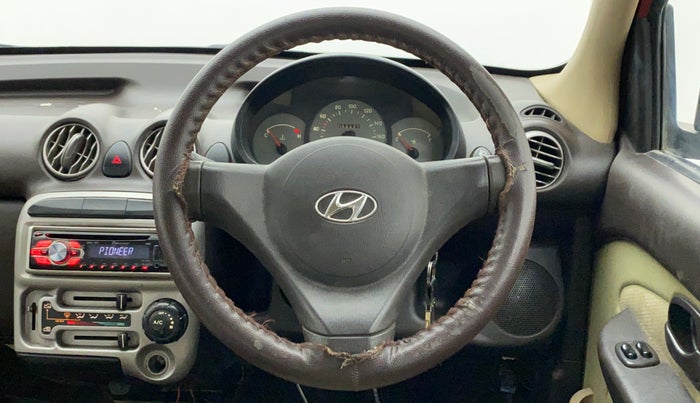 2012 Hyundai Santro Xing GL, Petrol, Manual, 64,437 km, Steering Wheel Close Up