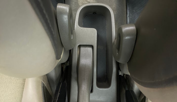 2014 Hyundai i10 MAGNA 1.1 IRDE2, Petrol, Manual, 75,655 km, Driver Side Adjustment Panel