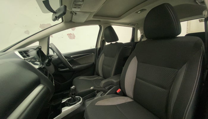 2017 Honda WR-V 1.5L I-DTEC VX MT, Diesel, Manual, 85,067 km, Right Side Front Door Cabin
